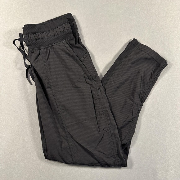 lululemon athletica Pants - Lululemon Track Pants Womens 2 Black High Rise Lightweight Zip Hem Athletic Gym